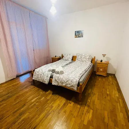 Granny House Apartment