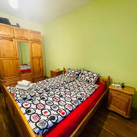 Granny House Apartman