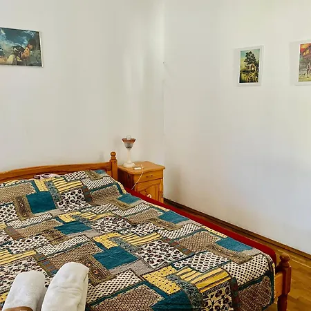 Apartment Granny House Varna